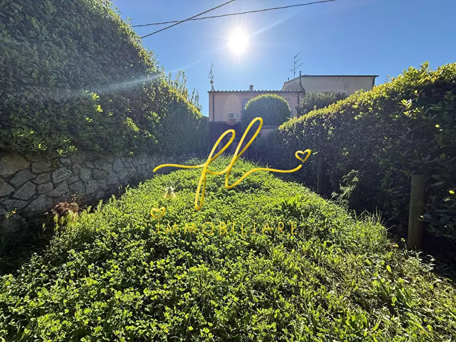 Immagine 43 di Villetta a schiera in vendita  a Marciana
