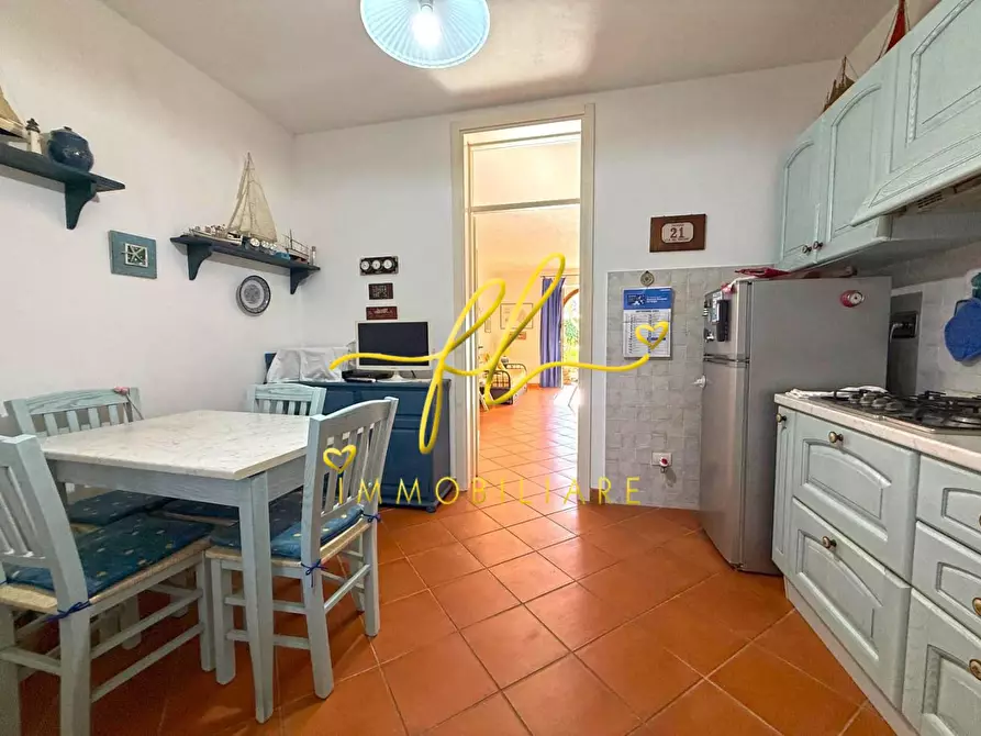 Immagine 11 di Villetta a schiera in vendita  a Marciana