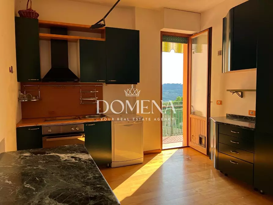 Immagine 3 di Appartamento in vendita  a Siena
