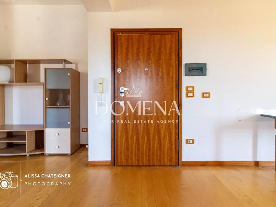 Immagine 2 di Appartamento in vendita  a Siena