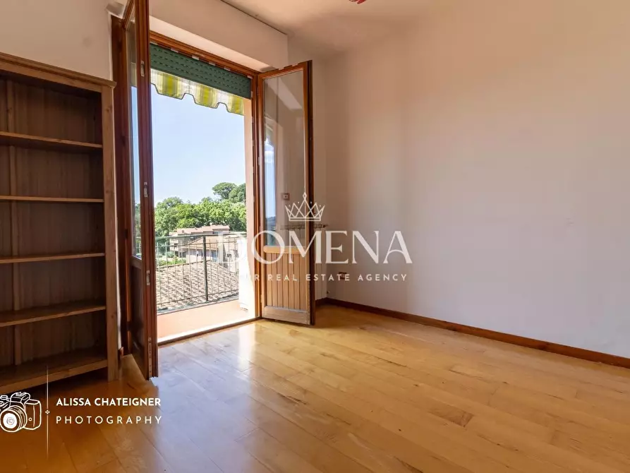 Immagine 19 di Appartamento in vendita  a Siena