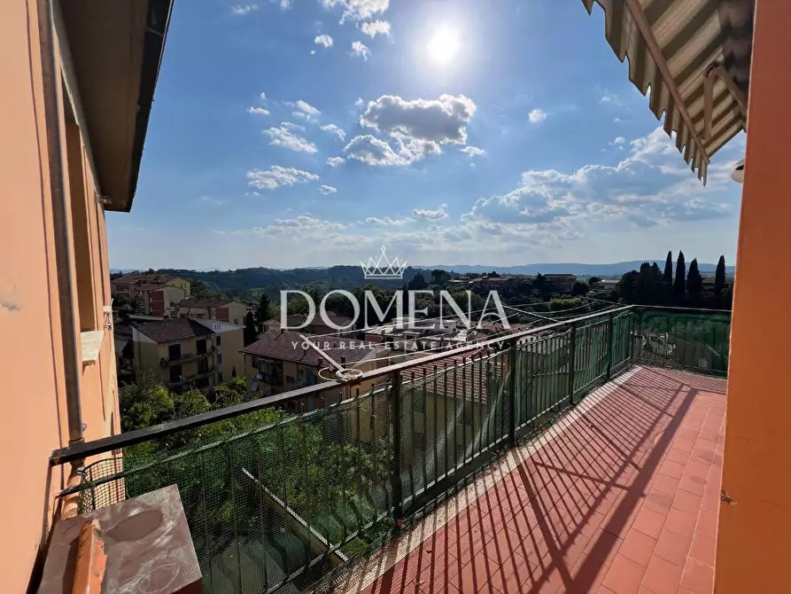 Immagine 5 di Appartamento in vendita  a Siena