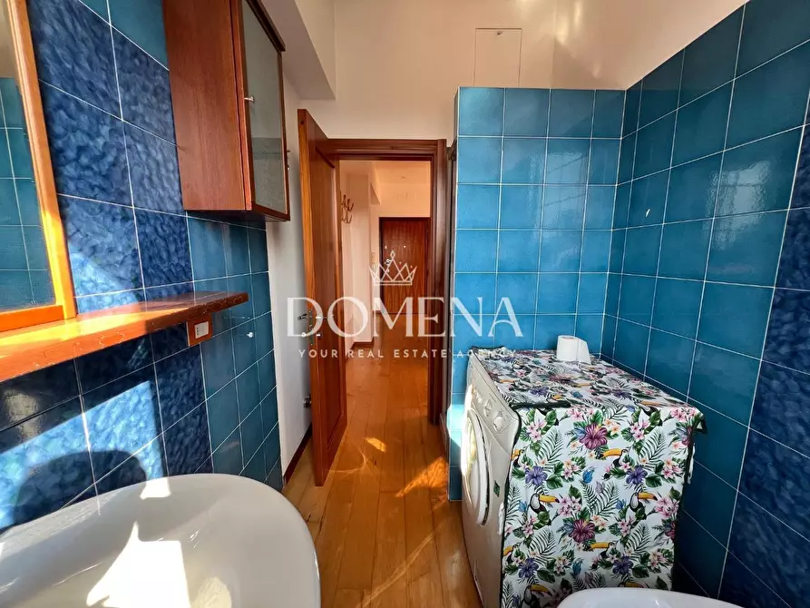Immagine 13 di Appartamento in vendita  a Siena