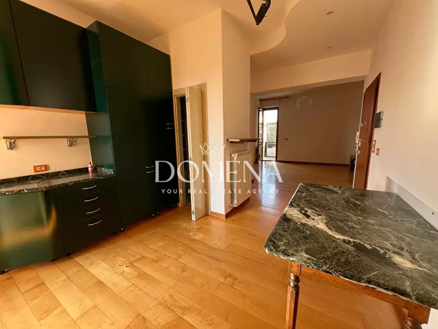 Immagine 8 di Appartamento in vendita  a Siena