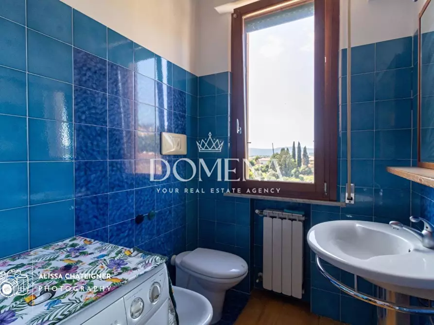 Immagine 25 di Appartamento in vendita  a Siena