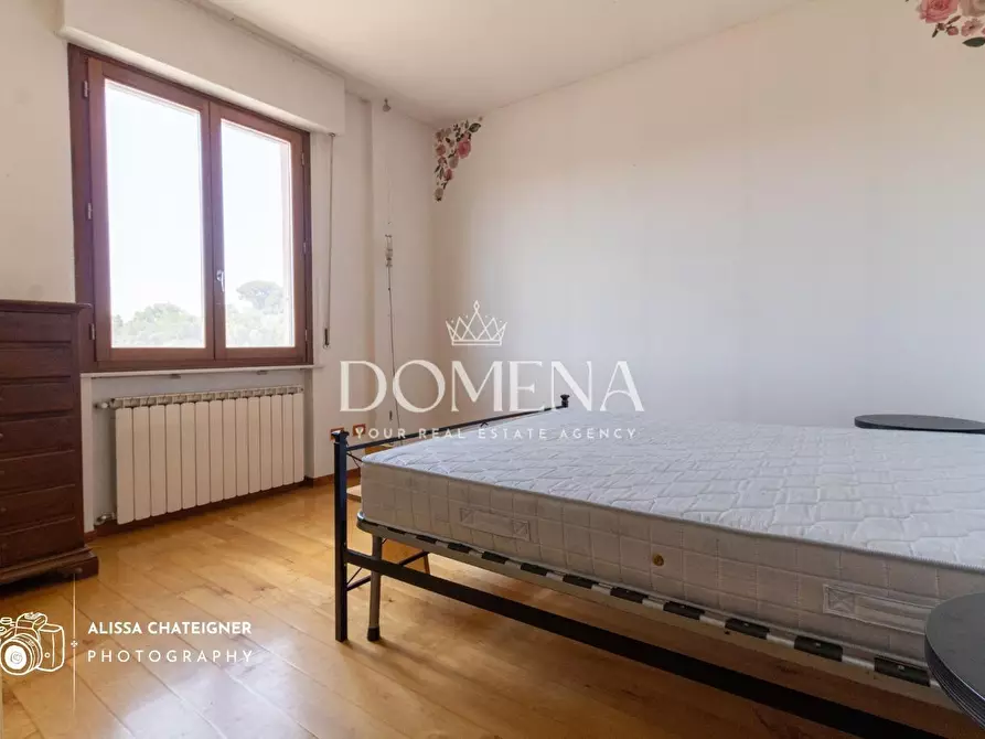 Immagine 27 di Appartamento in vendita  a Siena