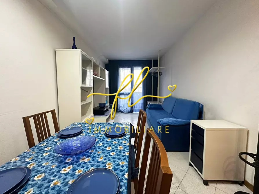 Immagine 10 di Appartamento in vendita  a Cecina