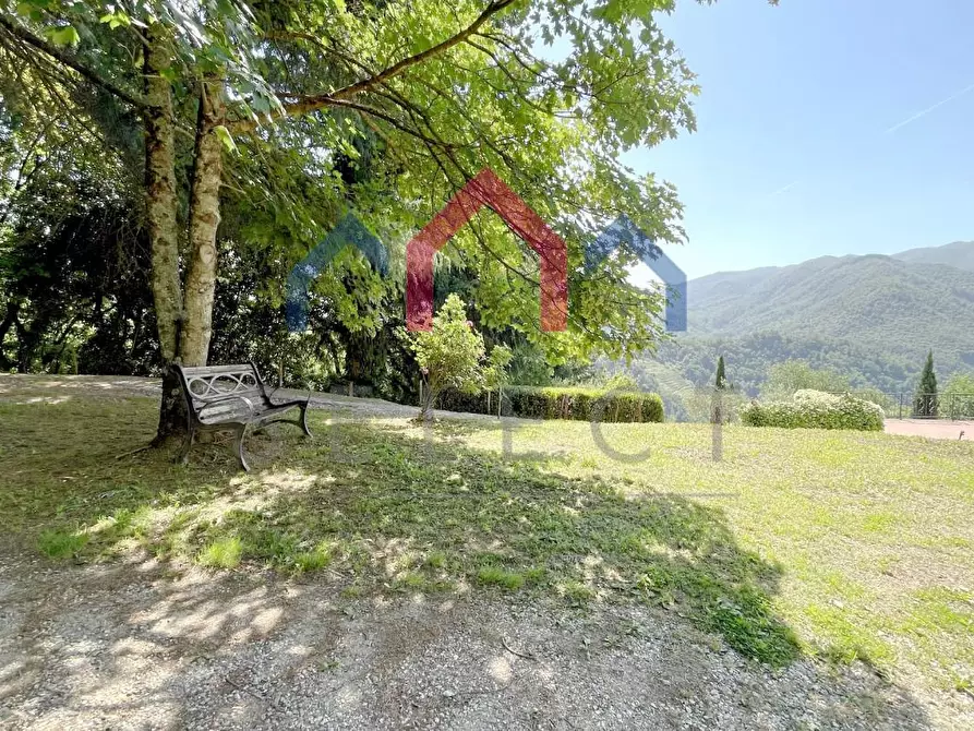 Immagine 59 di Casa bifamiliare in vendita  a Bagni Di Lucca