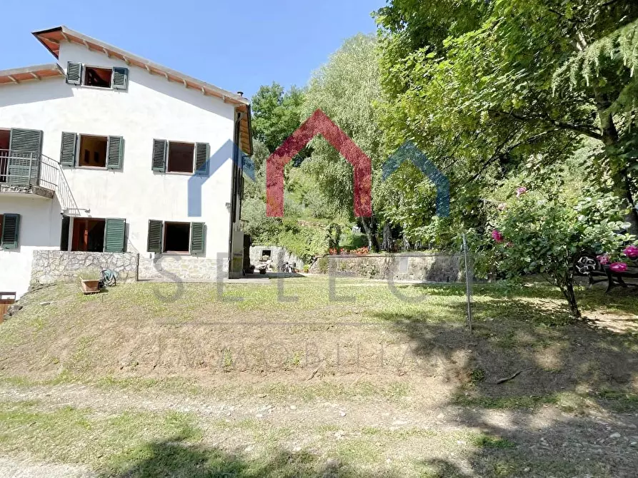 Immagine 67 di Casa bifamiliare in vendita  a Bagni Di Lucca