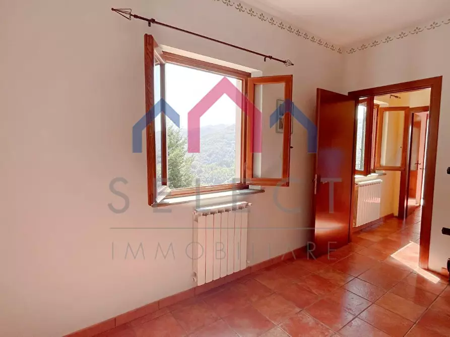 Immagine 38 di Casa bifamiliare in vendita  a Bagni Di Lucca