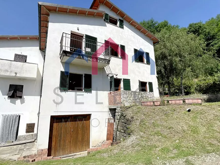 Immagine 70 di Casa bifamiliare in vendita  a Bagni Di Lucca