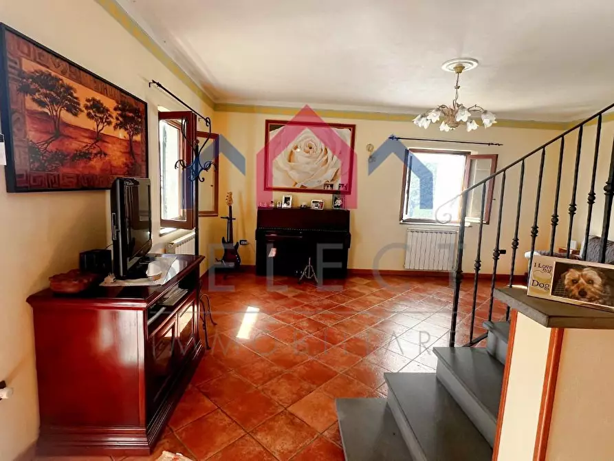 Immagine 15 di Casa bifamiliare in vendita  a Bagni Di Lucca