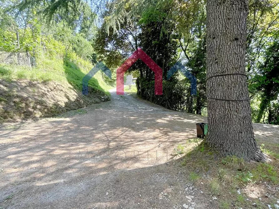 Immagine 62 di Casa bifamiliare in vendita  a Bagni Di Lucca