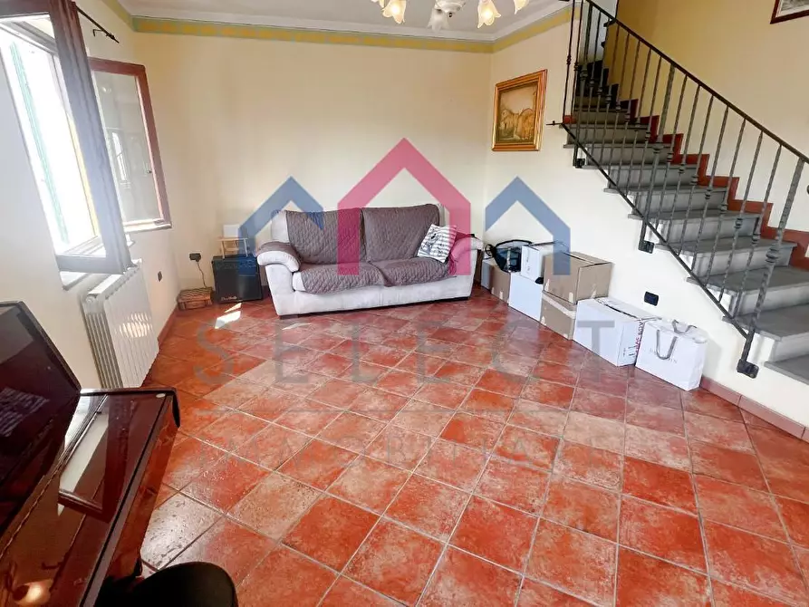 Immagine 19 di Casa bifamiliare in vendita  a Bagni Di Lucca