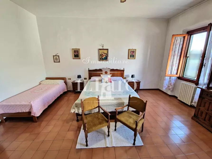 Immagine 20 di Terratetto in vendita  a Campi Bisenzio
