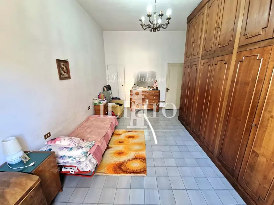 Immagine 23 di Terratetto in vendita  a Campi Bisenzio
