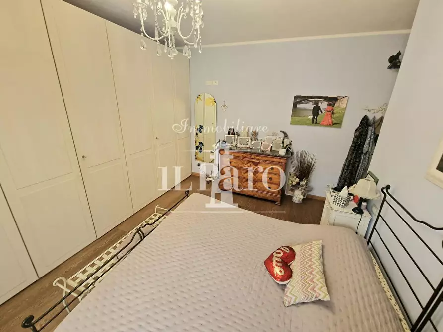 Immagine 38 di Appartamento in vendita  a Firenze