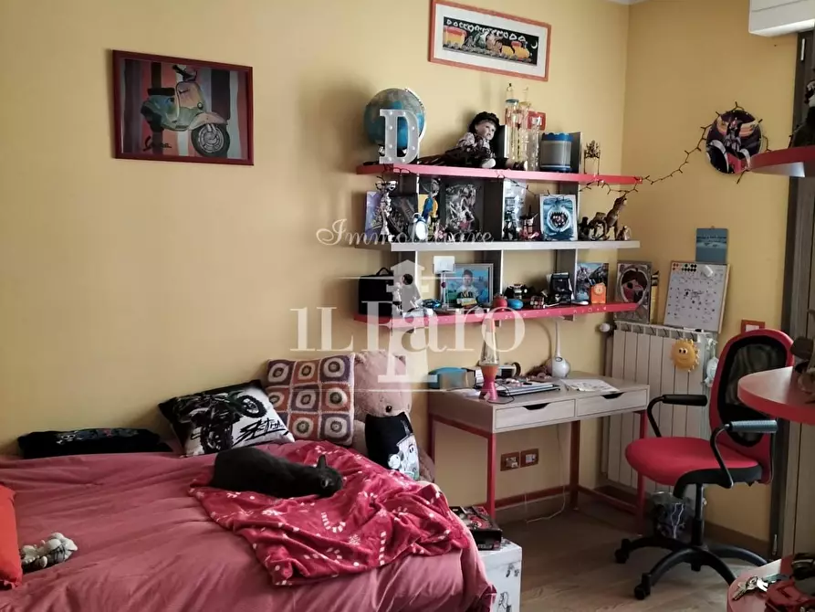 Immagine 42 di Appartamento in vendita  a Firenze