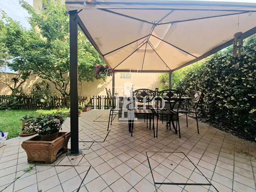 Immagine 15 di Appartamento in vendita  a Firenze