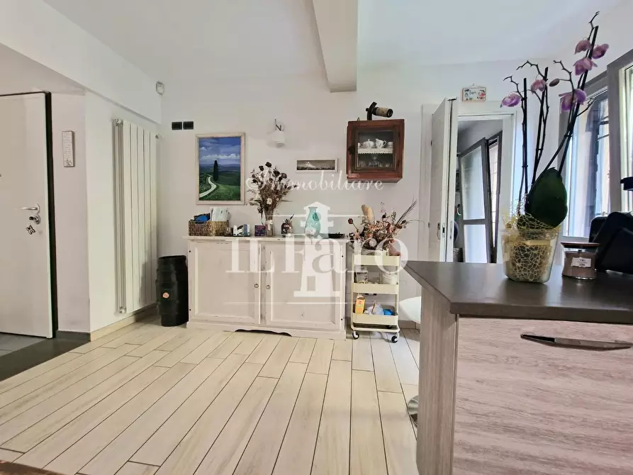 Immagine 66 di Appartamento in vendita  a Firenze