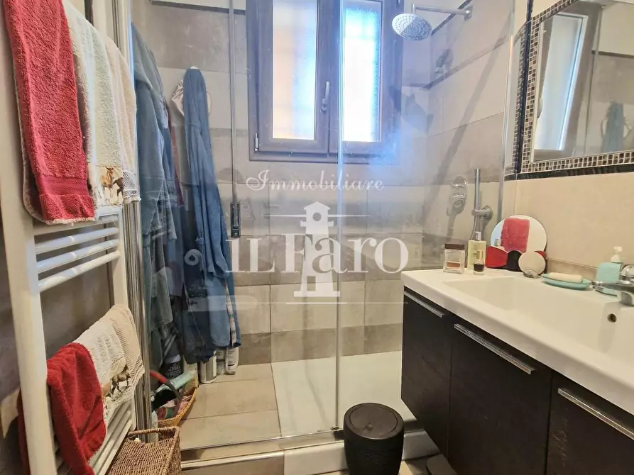 Immagine 52 di Appartamento in vendita  a Firenze