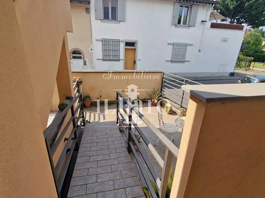 Immagine 73 di Appartamento in vendita  a Firenze