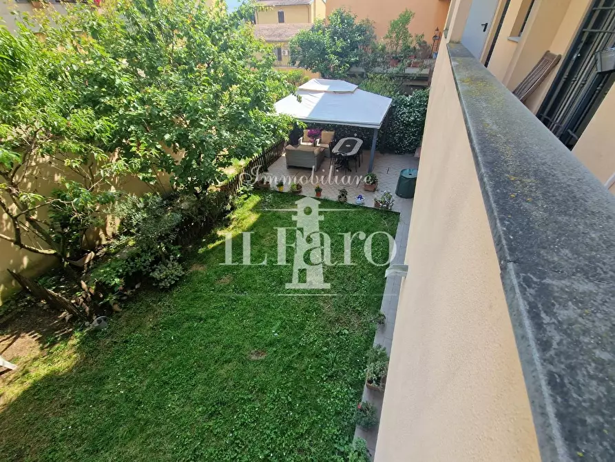 Immagine 7 di Appartamento in vendita  a Firenze