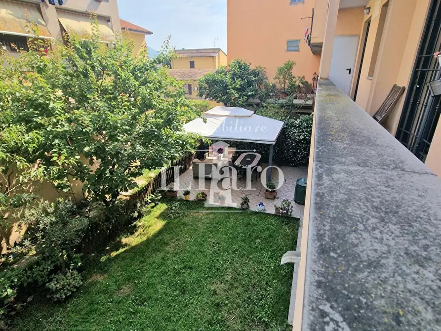 Immagine 6 di Appartamento in vendita  a Firenze