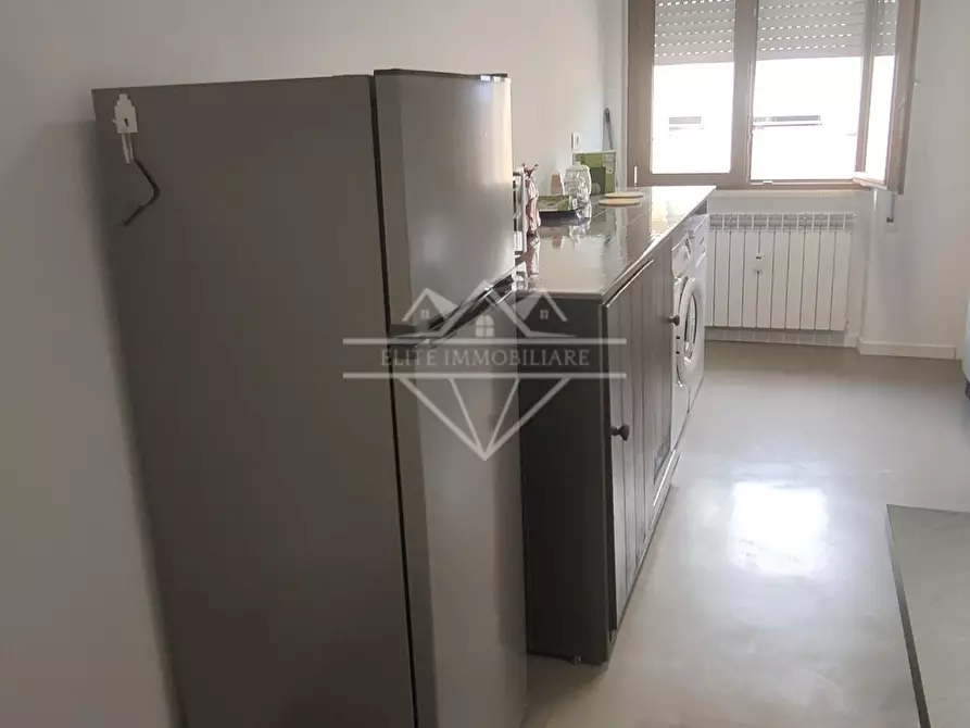 Immagine 14 di Appartamento in vendita  a Carrara