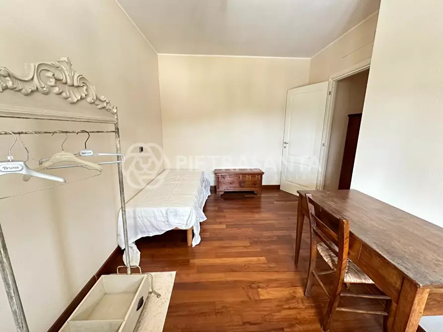 Immagine 15 di Appartamento in vendita  a Pietrasanta