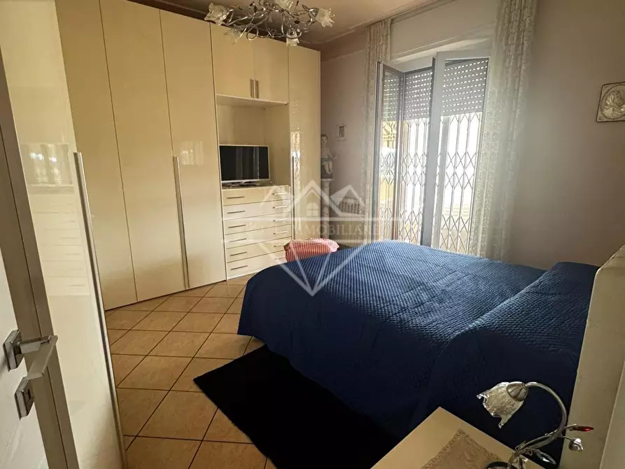 Immagine 9 di Appartamento in vendita  a Carrara