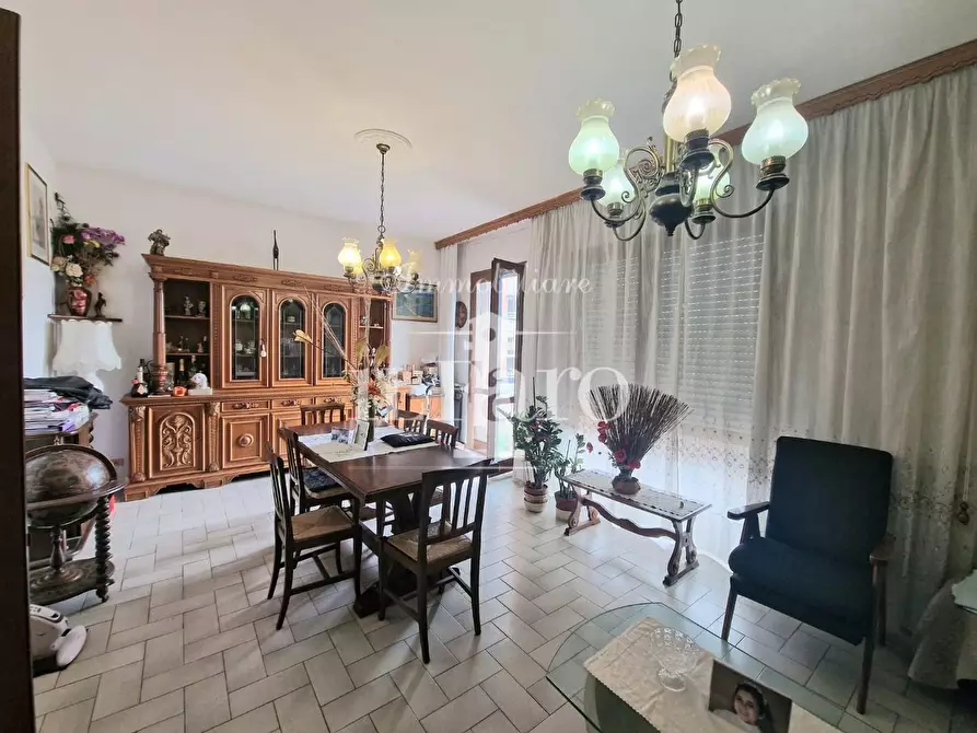 Immagine 4 di Appartamento in vendita  a Firenze