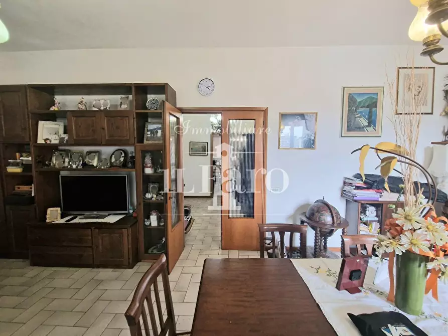 Immagine 3 di Appartamento in vendita  a Firenze