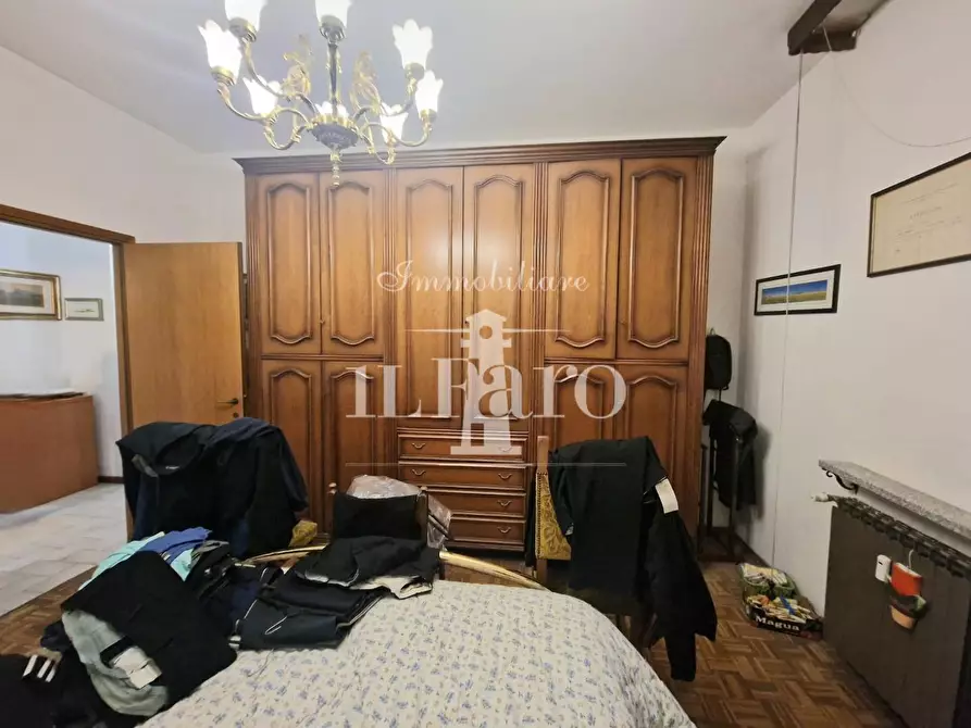 Immagine 17 di Appartamento in vendita  a Firenze