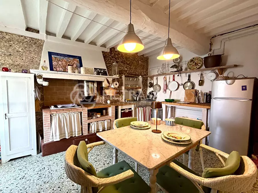 Immagine 6 di Casa semindipendente in vendita  a Pietrasanta