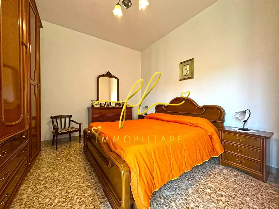 Immagine 17 di Appartamento in vendita  a Cecina