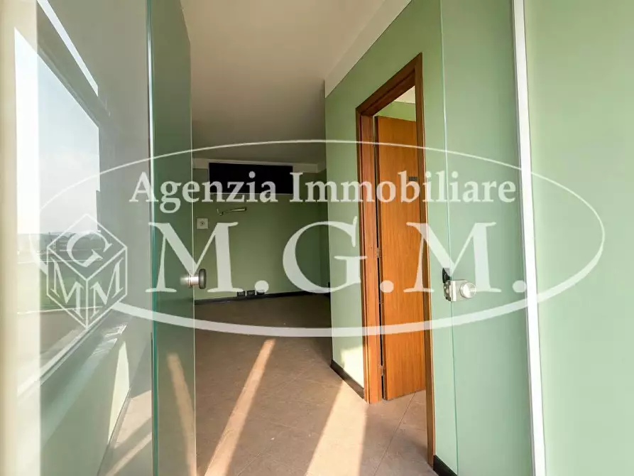 Immagine 7 di Ufficio in vendita  a Bientina
