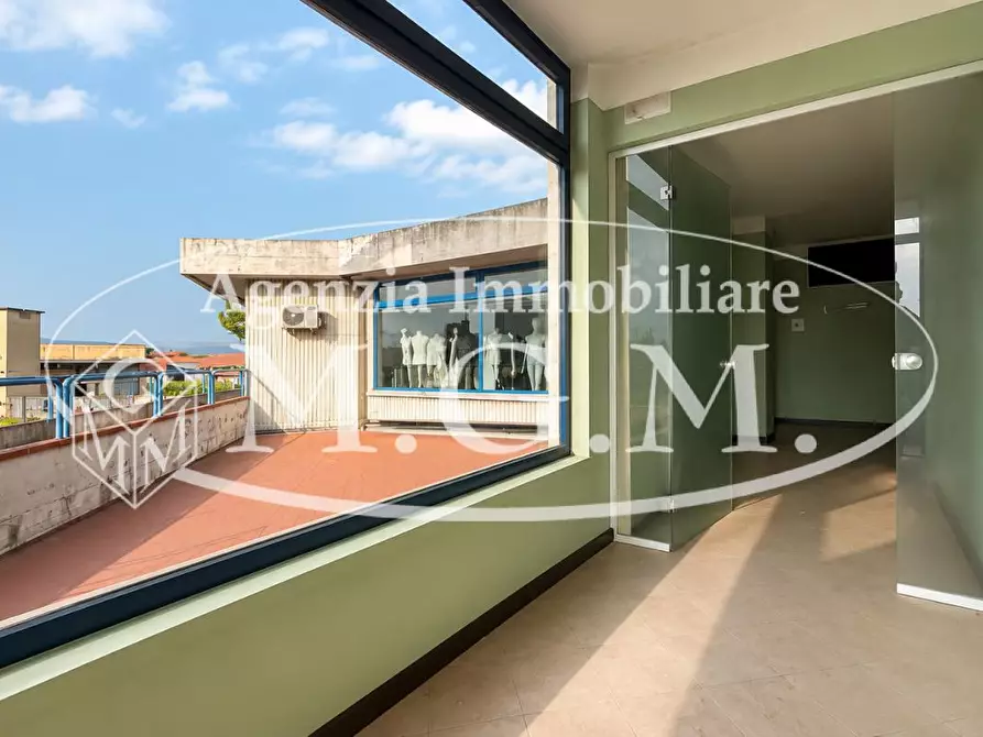 Immagine 8 di Ufficio in vendita  a Bientina