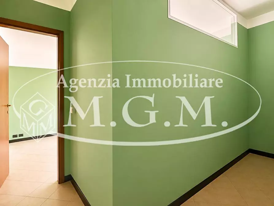 Immagine 15 di Ufficio in vendita  a Bientina