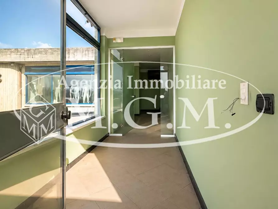 Immagine 6 di Ufficio in vendita  a Bientina