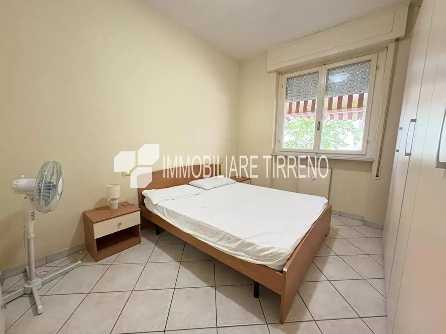 Immagine 6 di Appartamento in vendita  a Carrara