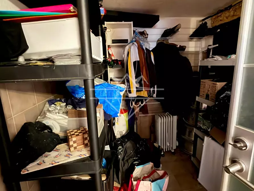 Immagine 18 di Casa quadrifamiliare in vendita  a Ortonovo