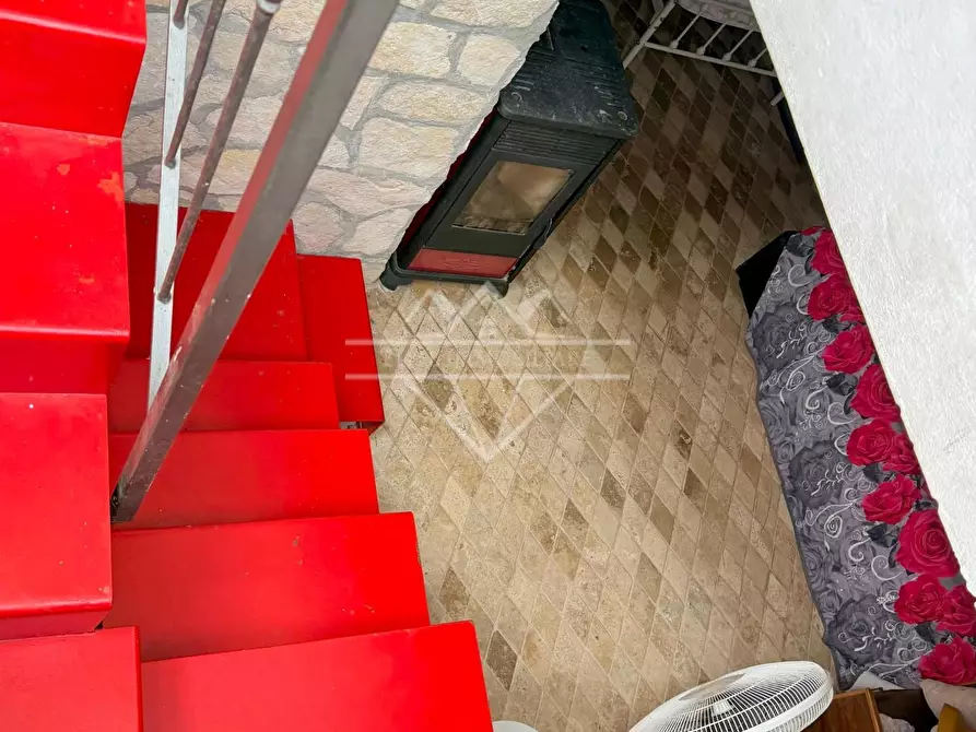 Immagine 14 di Casa quadrifamiliare in vendita  a Ortonovo