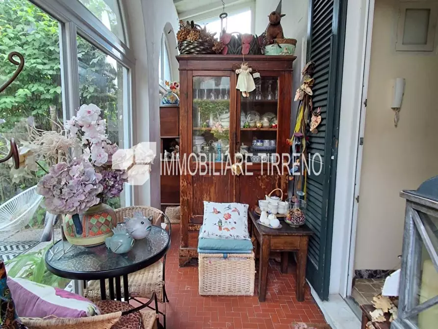 Immagine 3 di Casa indipendente in vendita  a Massa