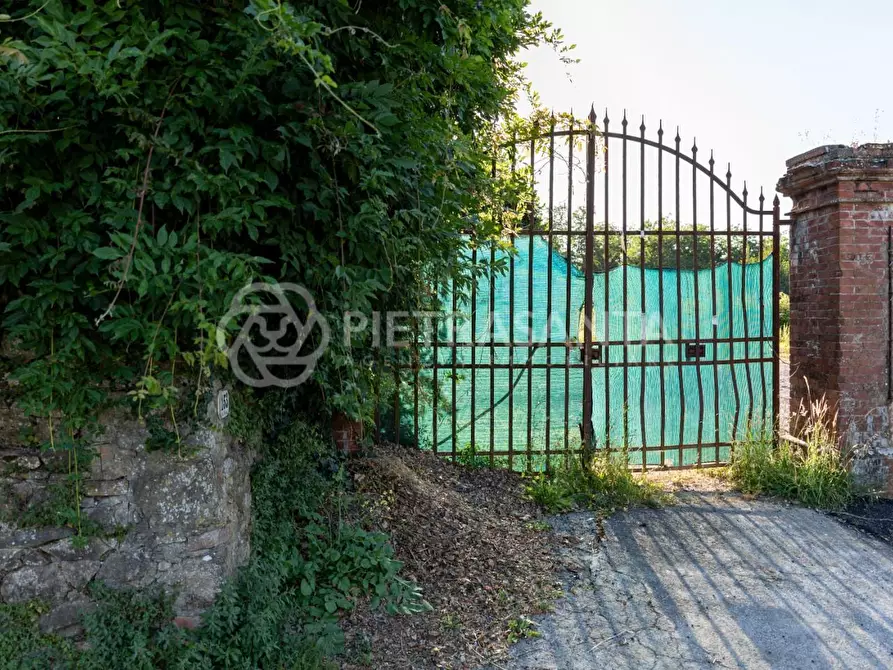 Immagine 41 di Villa in vendita  a Camaiore