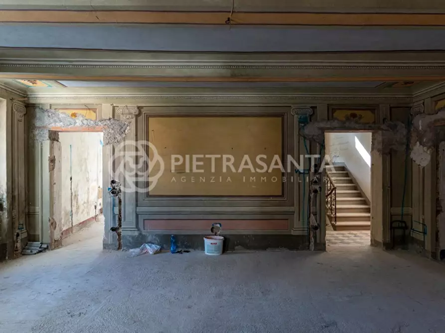 Immagine 31 di Villa in vendita  a Camaiore