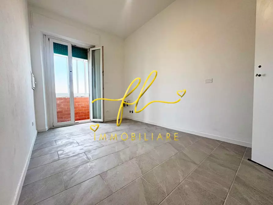 Immagine 26 di Appartamento in vendita  a Livorno