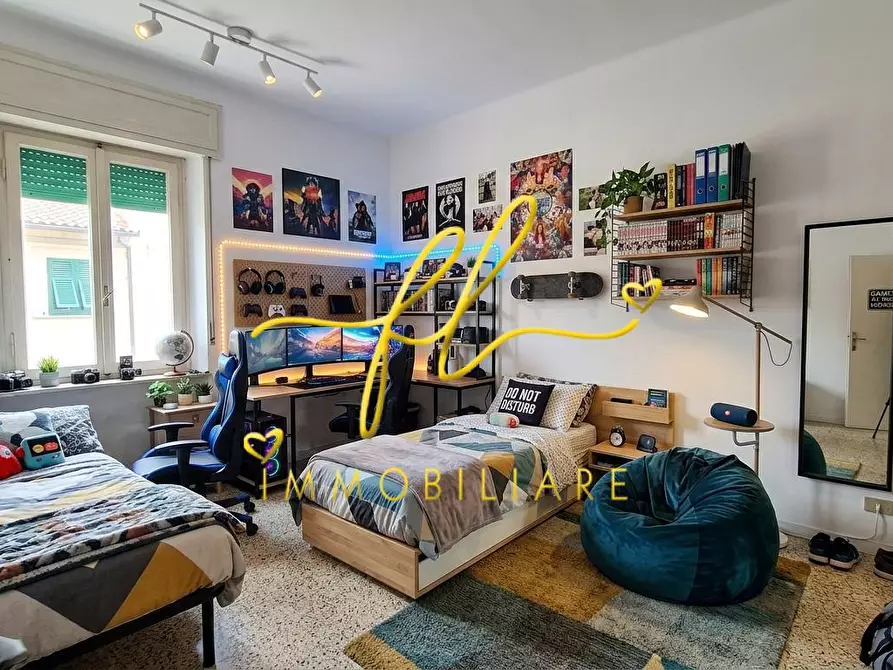 Immagine 4 di Appartamento in vendita  a Livorno