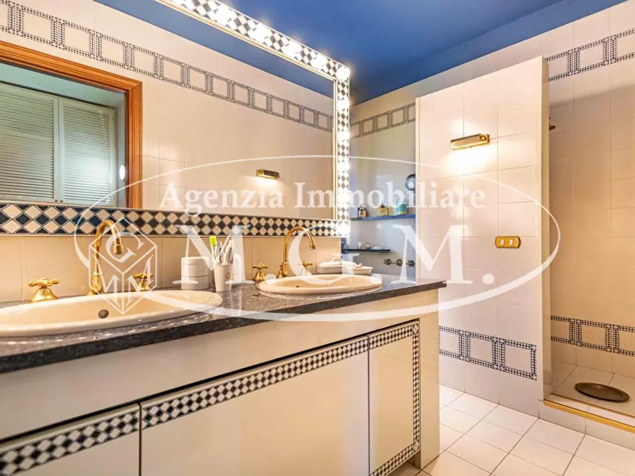 Immagine 9 di Casa bifamiliare in vendita  a Castelfranco Di Sotto