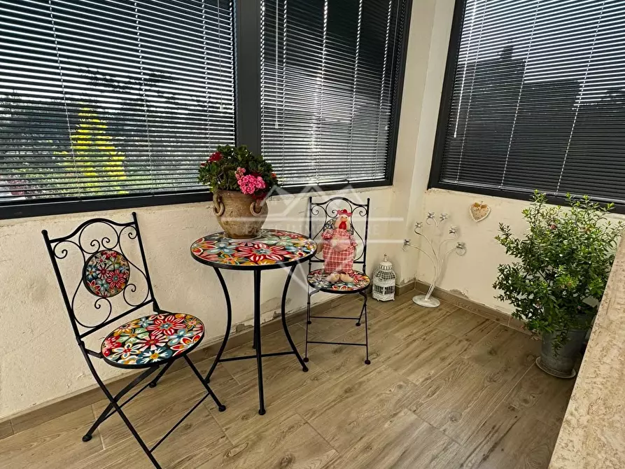 Immagine 1 di Casa indipendente in vendita  a Carrara